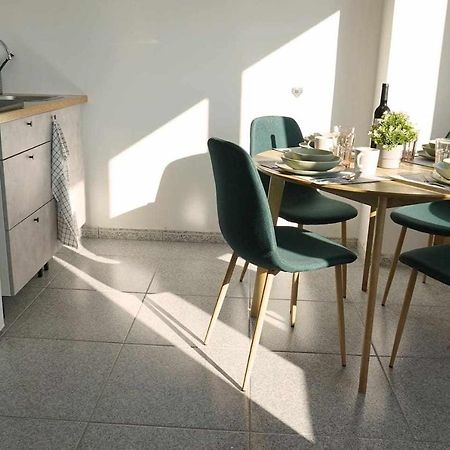 Ryamen - B Apartment Porto Bagian luar foto